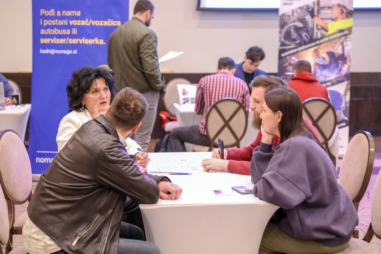 Udeleženci na zaposlitvenem dogodku v Črni gori, februarja 2024, v organizaciji Zavoda RS za zaposlovanje