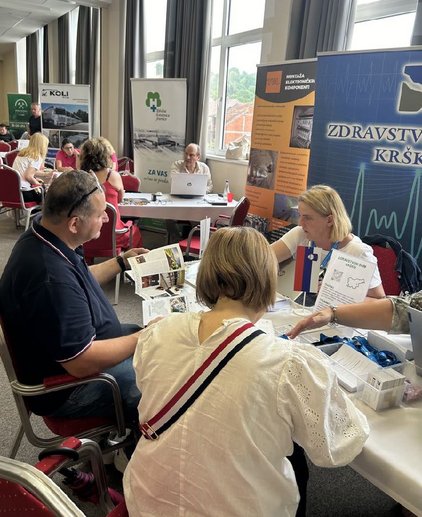 Udeleženci zaposlitvenega dogodka v Nišu, 12. junija 2024, v organizaciji Zavoda RS za zaposlovanje