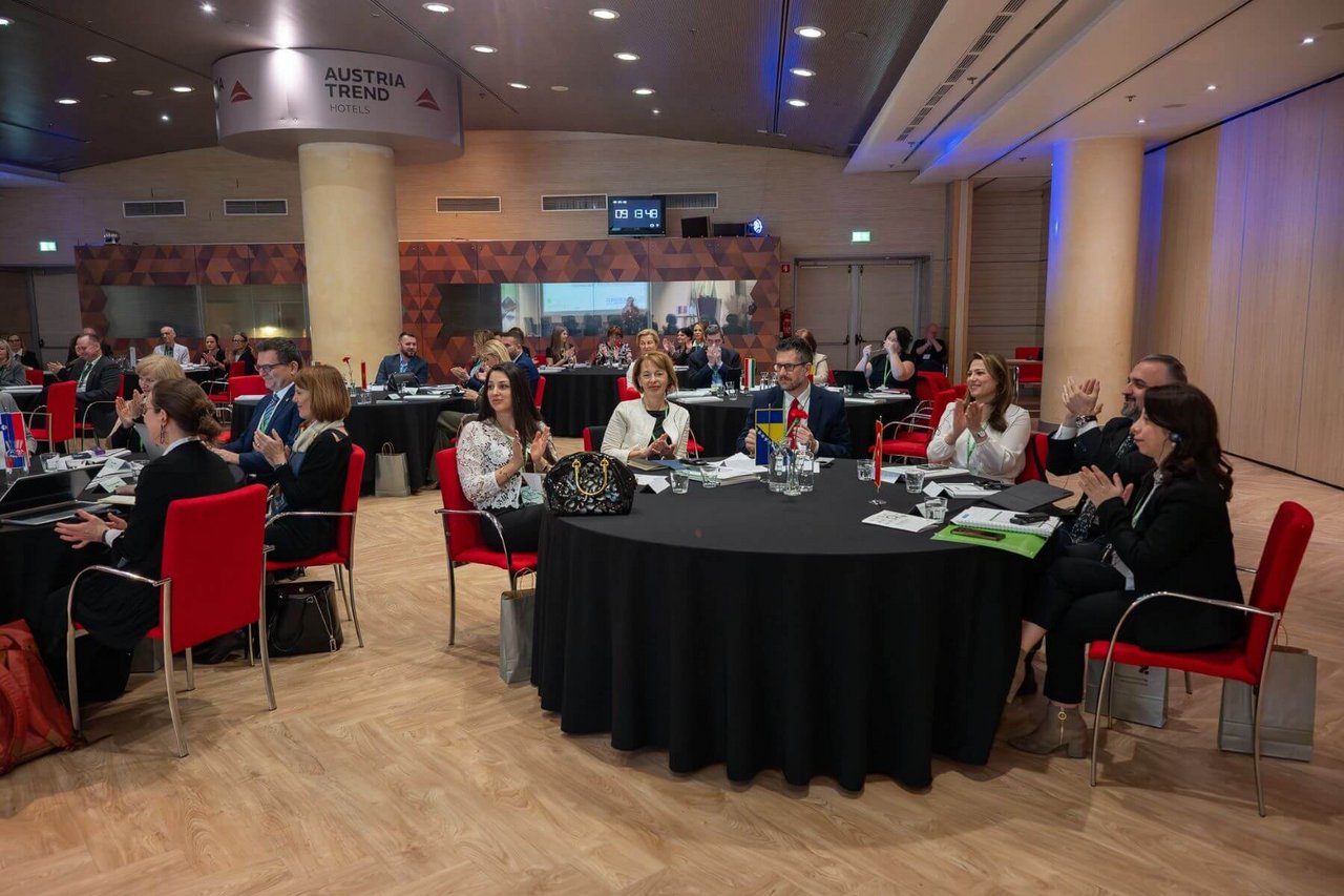 Konferenca predstavnikov javnih zavodov za zaposlovanje južne in srednje Evrope v okviru mreže CPESSEC, Ljubljana, 27. in 28. marca 2025, s predsedovanjem slovenskega zavoda za zaposlovanje.