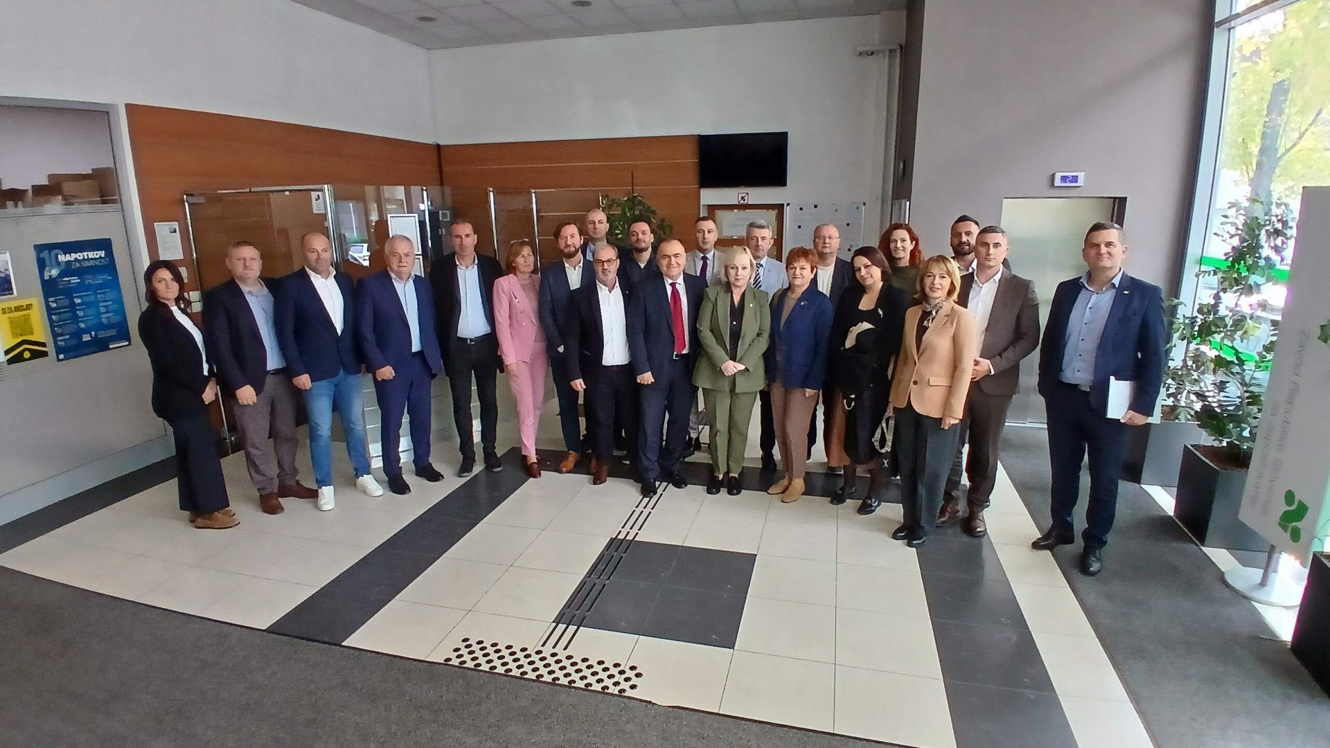 Predstavniki Zavoda ter BIH delegacije.