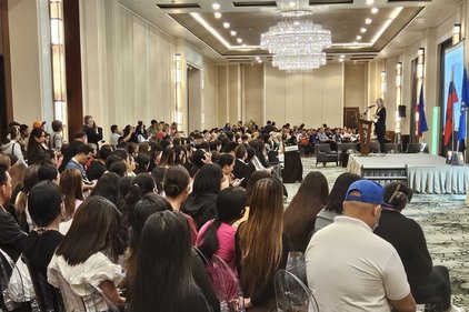 Udeleženci dogodka Življenje in delo v Sloveniji, Manila, Filipini, 11. marca 2025